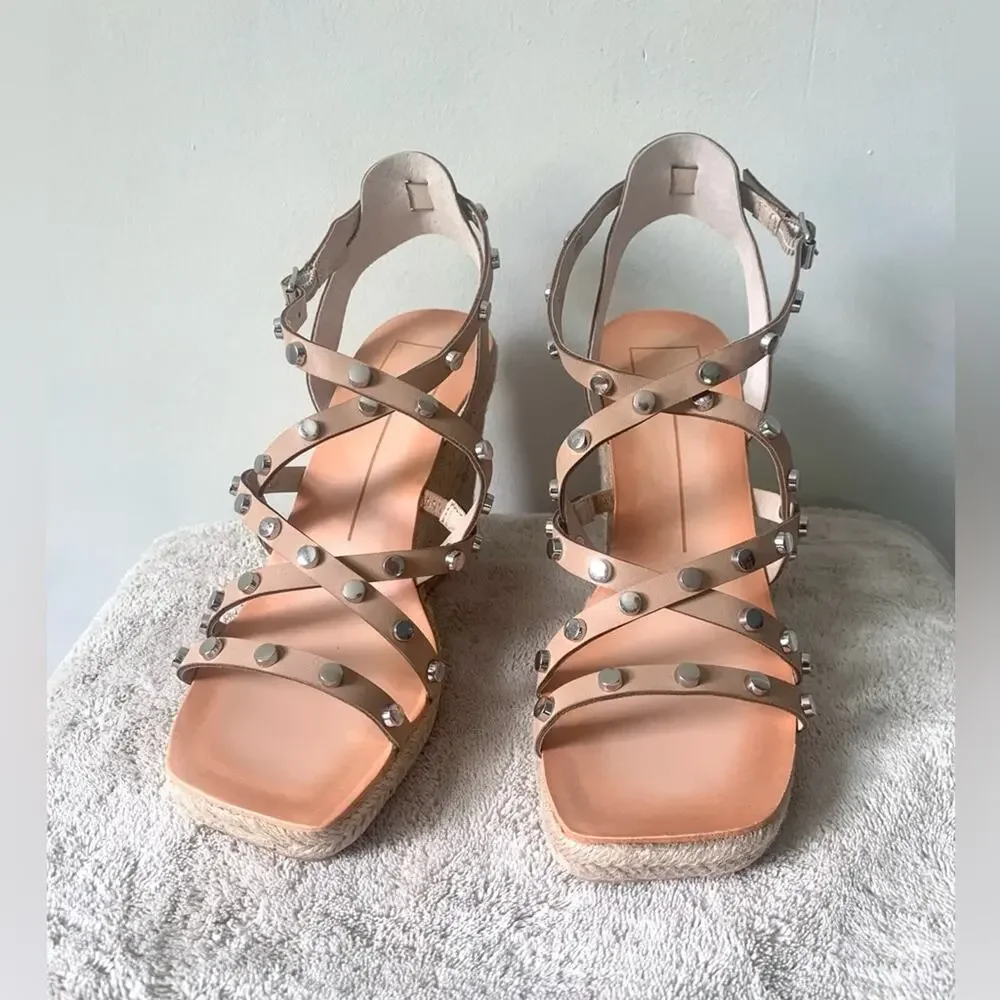Dolce Vita color beige
